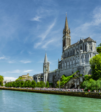 Visite de Lourdes et du sanctuaire